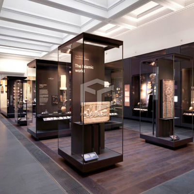 3D Rendering Design Museum Display Showcase T4 LED Museum Display Furniture